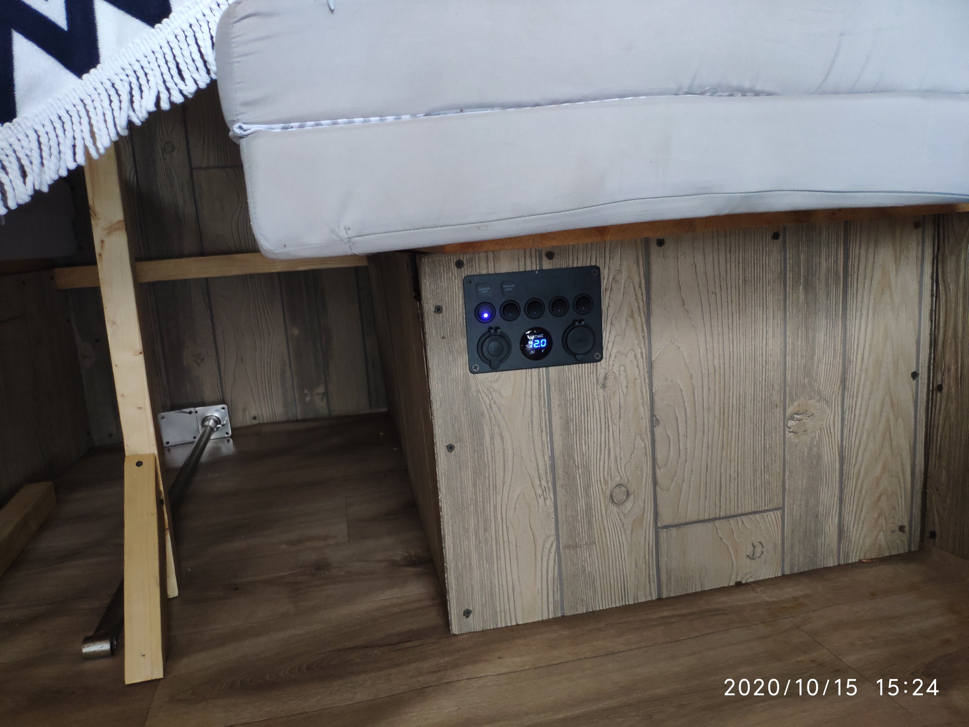 Kép: lakohajo8.jpg
